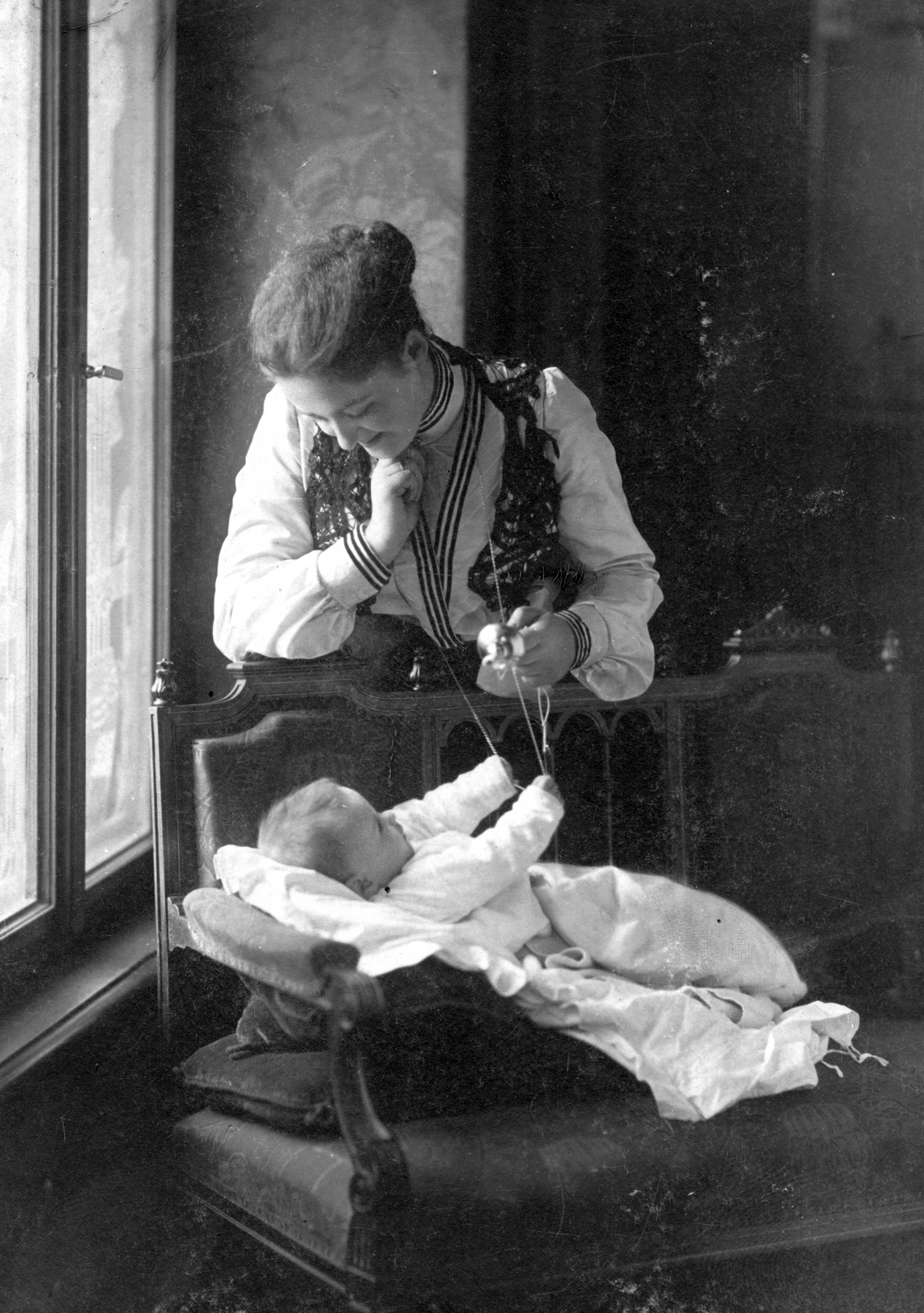 Anya és gyermeke a 19. század végén.